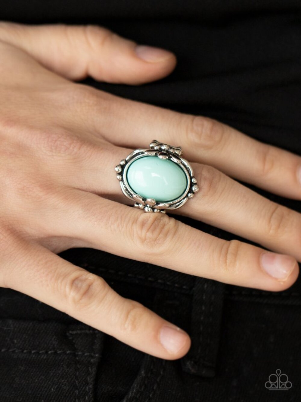 Paparazzi Ring (R224) - Picture 2 of 2